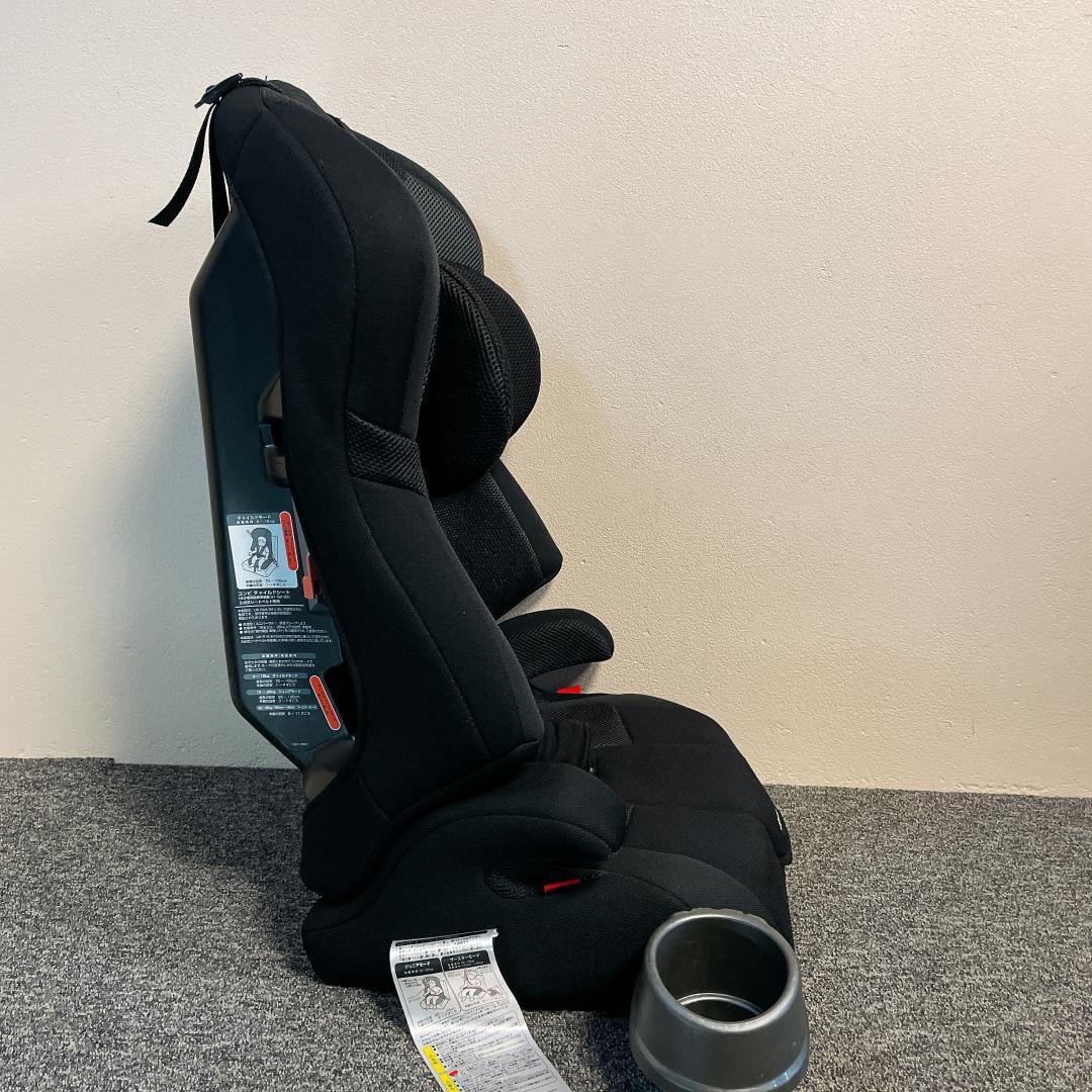 コンビ ジョイトリップ エアスルー GG ブラック チャイルドシート