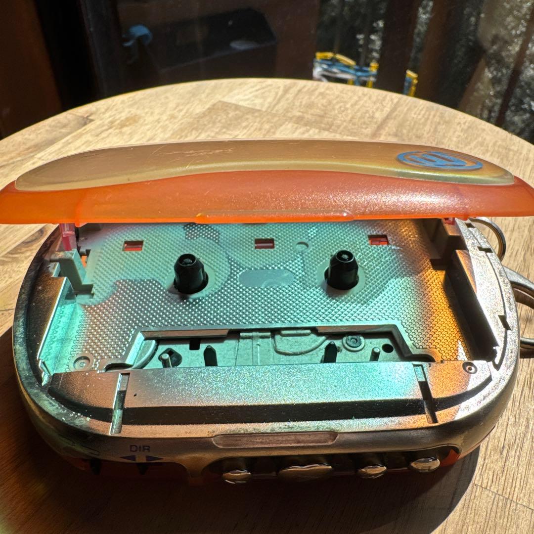 SONY WM-E05 カセットプレーヤー　ビーンズ