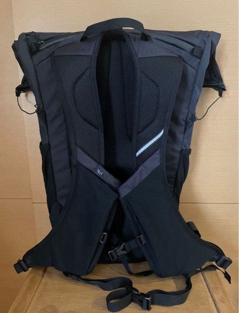 デイバック リュック SALOMON　ACS DAYPACK 20 BLACK
