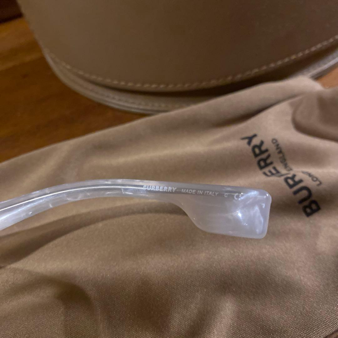 Burberry バーバリーサングラス