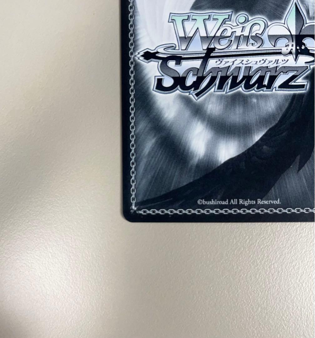 ヴァイスシュヴァルツ 勝利の女神:NIKKE 紅蓮一閃 紅蓮 SP サイン箔押し