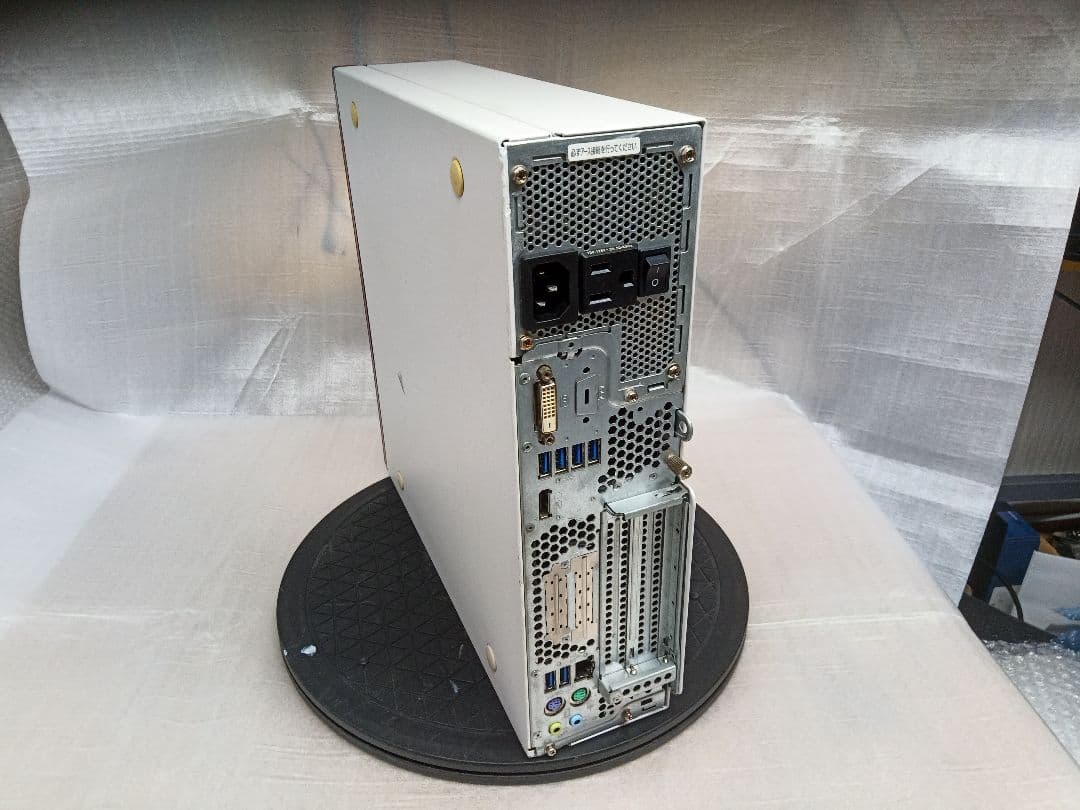 Windowsデスクトップ Fujitsu ESPRIMO D958/T Win11 OFFICE