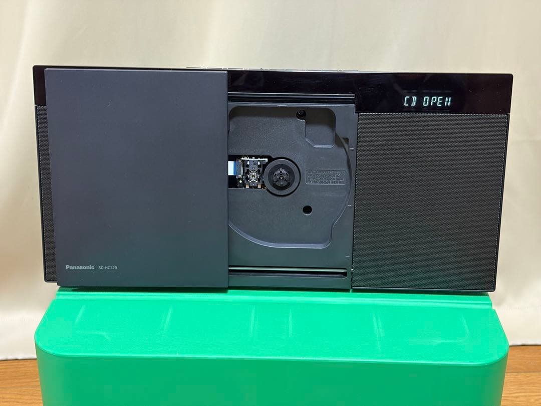 美品！Panasonic SC-HC320 USBメモリー付　ステレオシステム