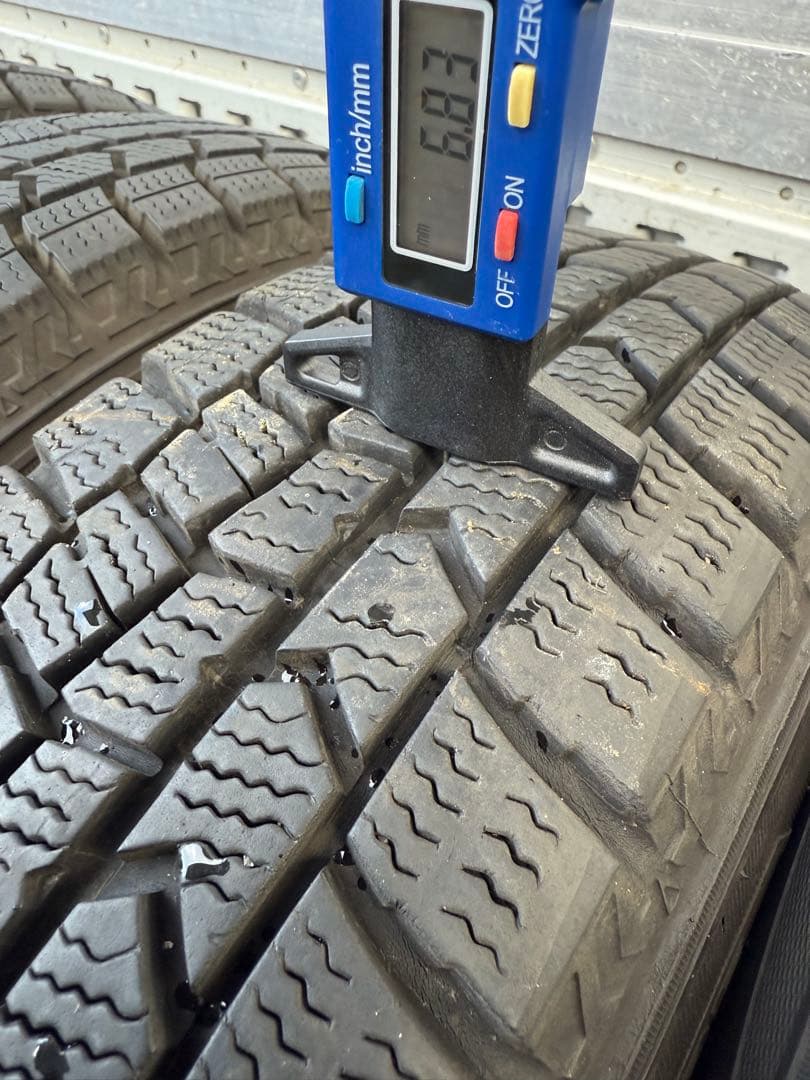 ダンロップスタッドレス155／70R13 75Qスチールホイールセット