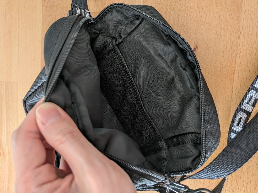 【美品】Supreme ショルダーバッグ