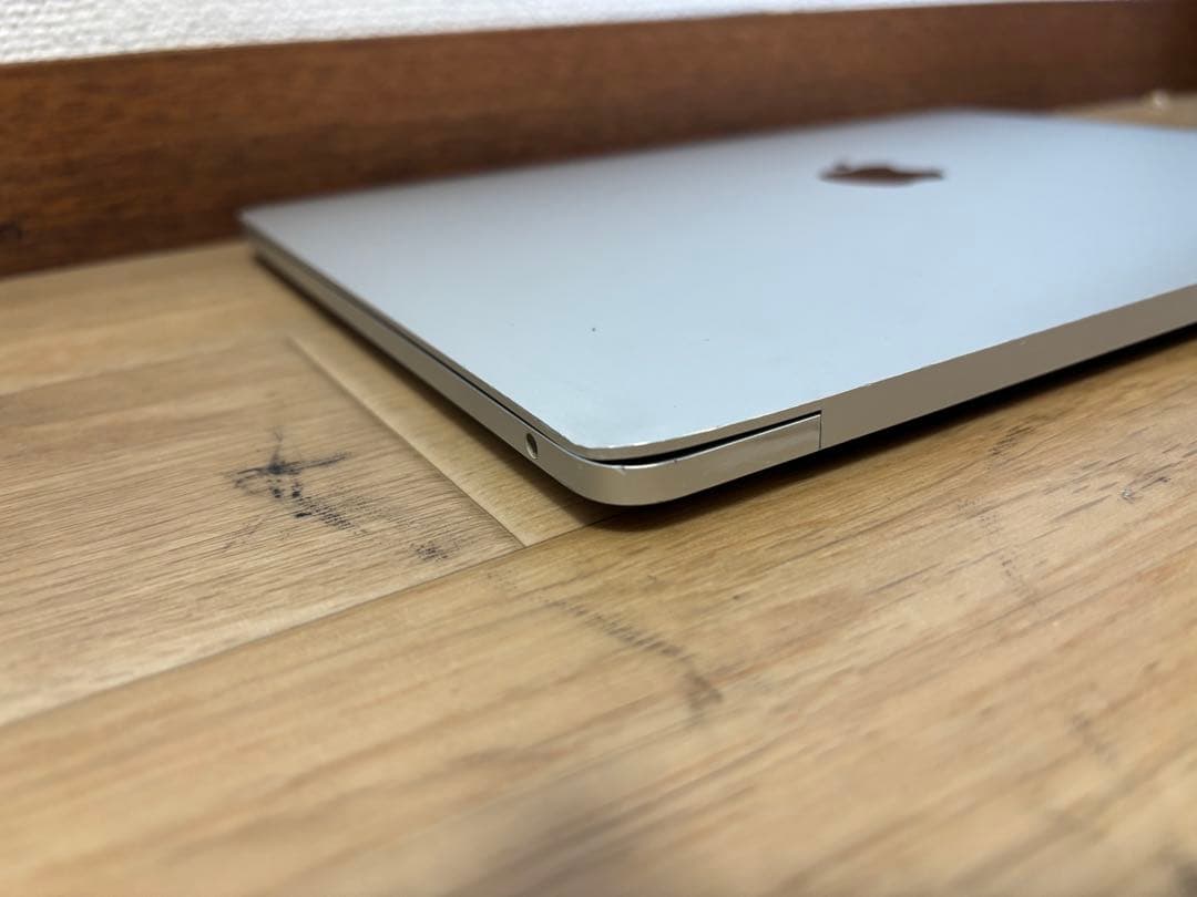 MacBook Pro 13インチ　2020 A2289 256GB 16GB