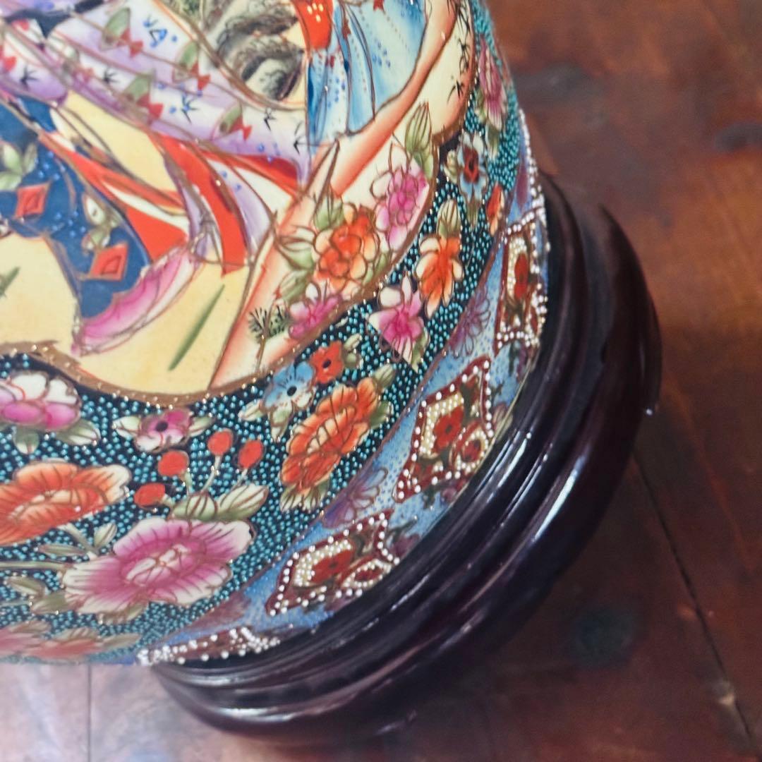 輸出薩摩　豪華絢爛　薩摩焼　金襴手遊女図 卵型置物 床飾物 古美術品