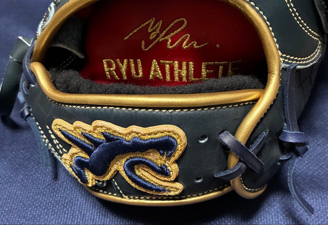 【11/30までさらに特価】RYU 8周年記念 限定 投手用 湯もみ型付済　新品