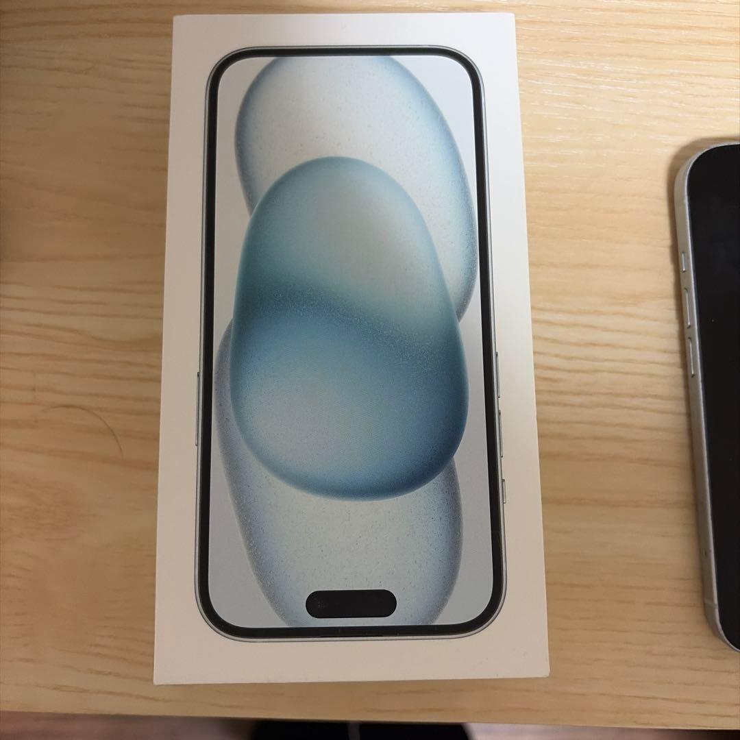 iPhone15 128GB 本体