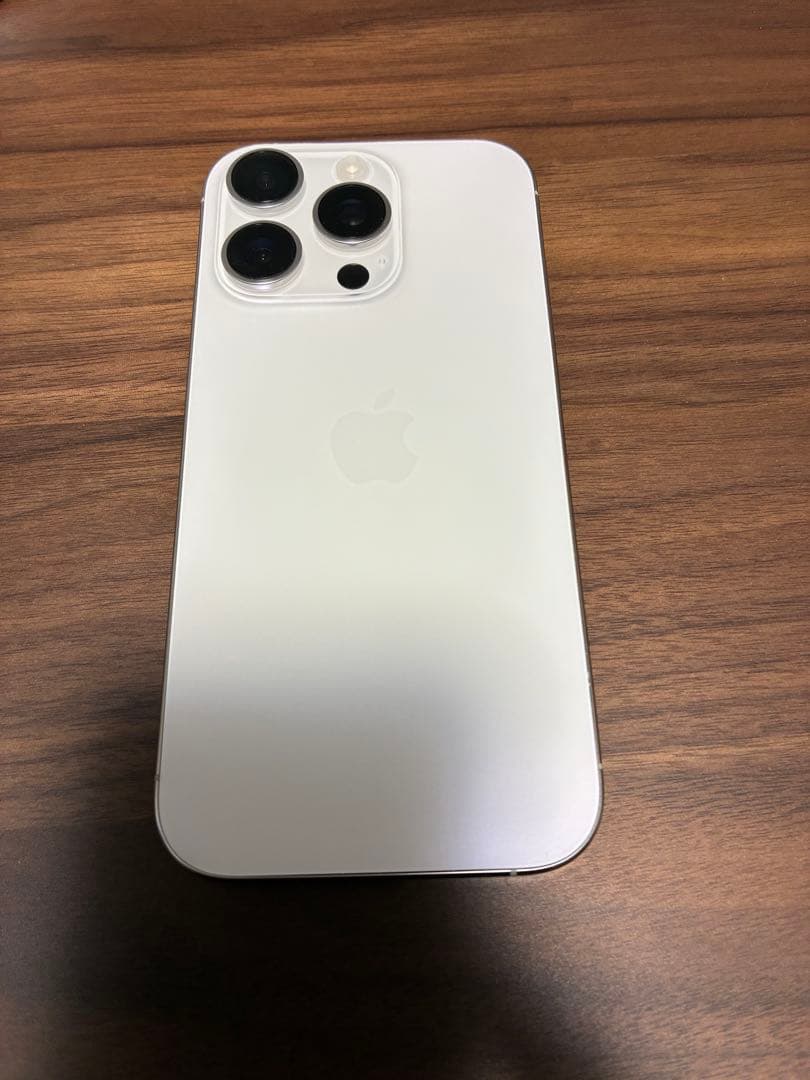 スマートフォン本体 J