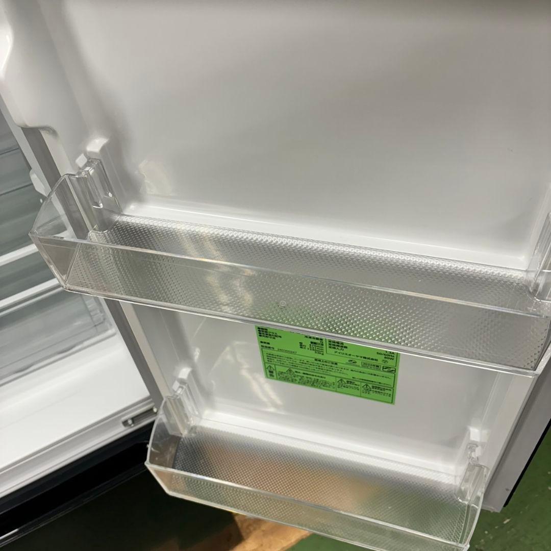 82 冷蔵庫　小型 ブラックカラー　2024年製　一人暮らし　洗濯機も有　大人気