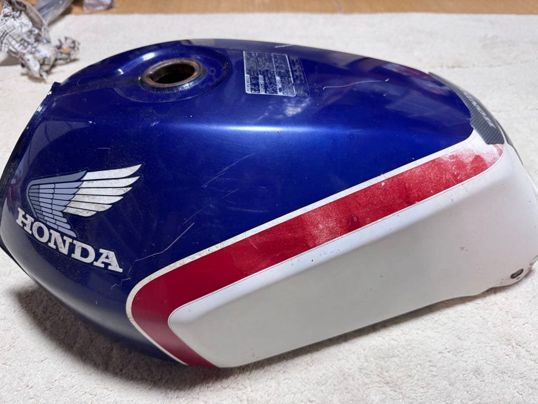 HONDA cbx400ガソリンタンク