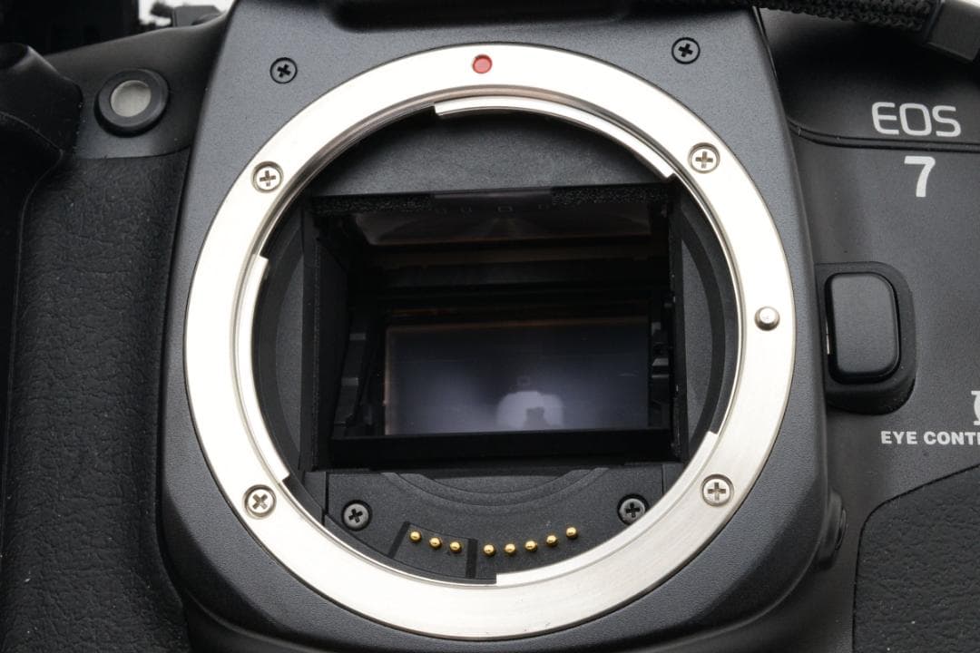 【Q2119】Canon EOS 7 一眼レフカメラ キャノン イオス ボディ