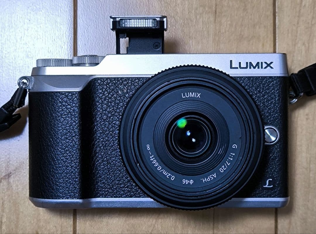 DMC-GX7MK2-S ＆ 20mm/F1.7 セット