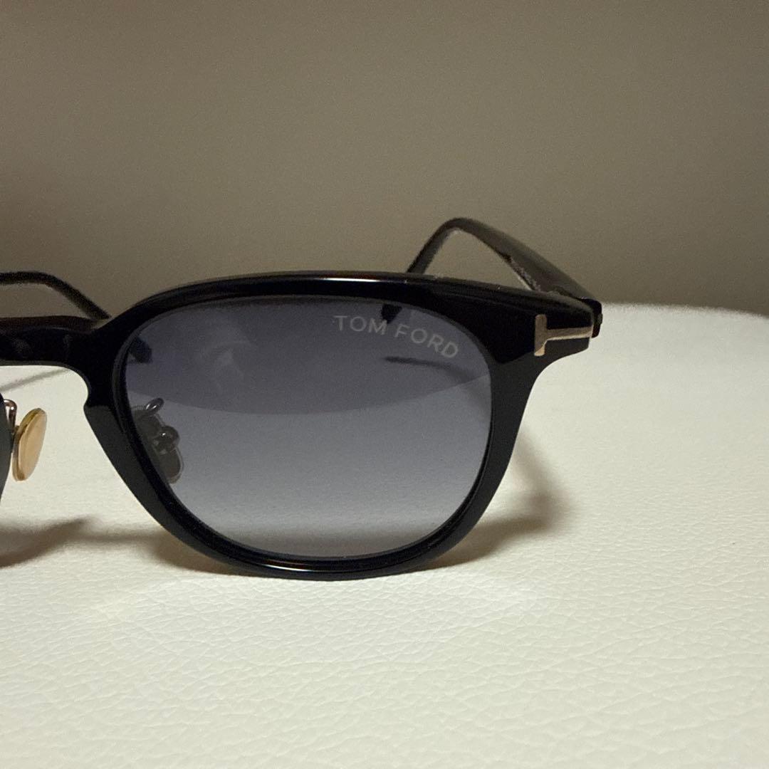 ジ*ズ様 TOM FORD トムフォード サングラス TF876-Dアジアンフィ