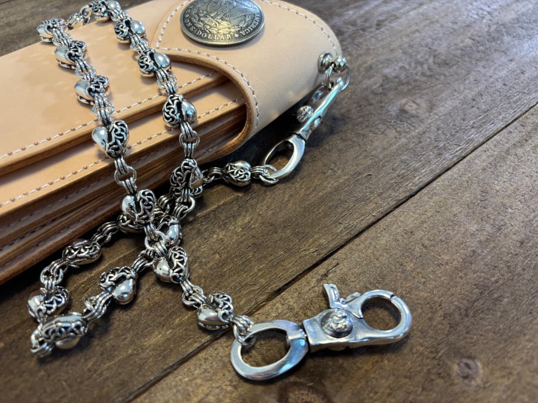 バイカー必須　ウォレット用ハート型　シルバーチェーン　TYPE3　QBKB001