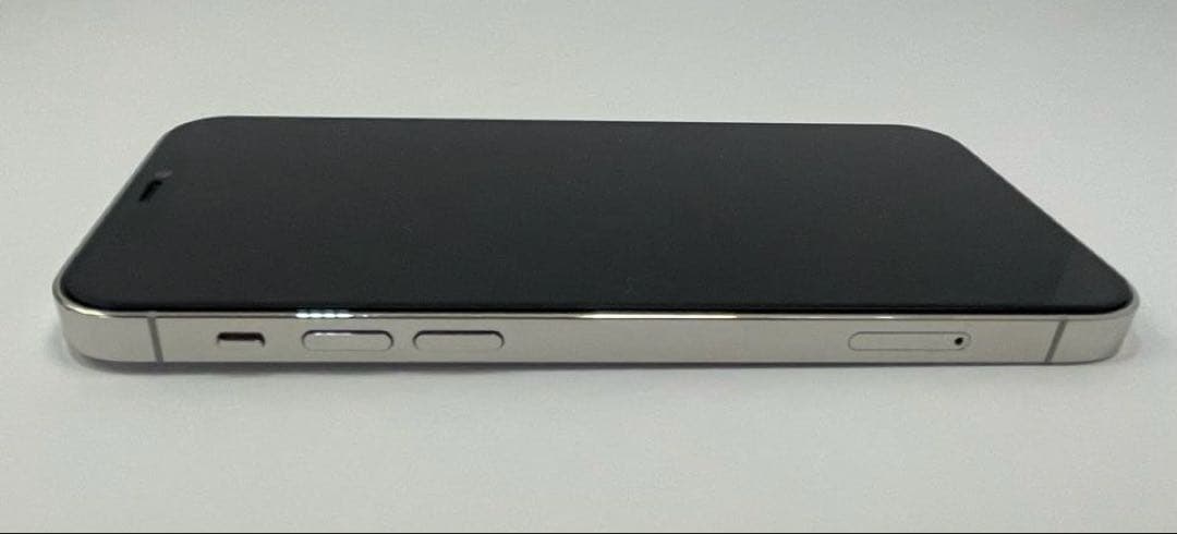 iPhone 12 Pro 256GBシルバー 美品 動作良好バッテリー100%