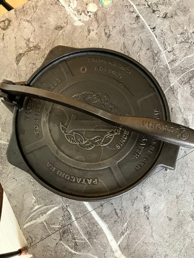 Victoriaトルティーヤプレスマシン10インチ