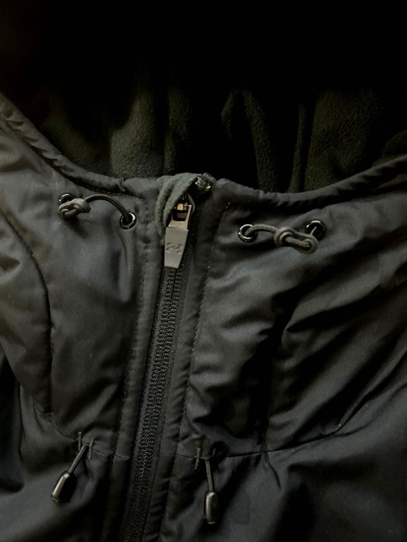 美品　アンダーアーマー　SM/P ベンチコート　グラウンドコート