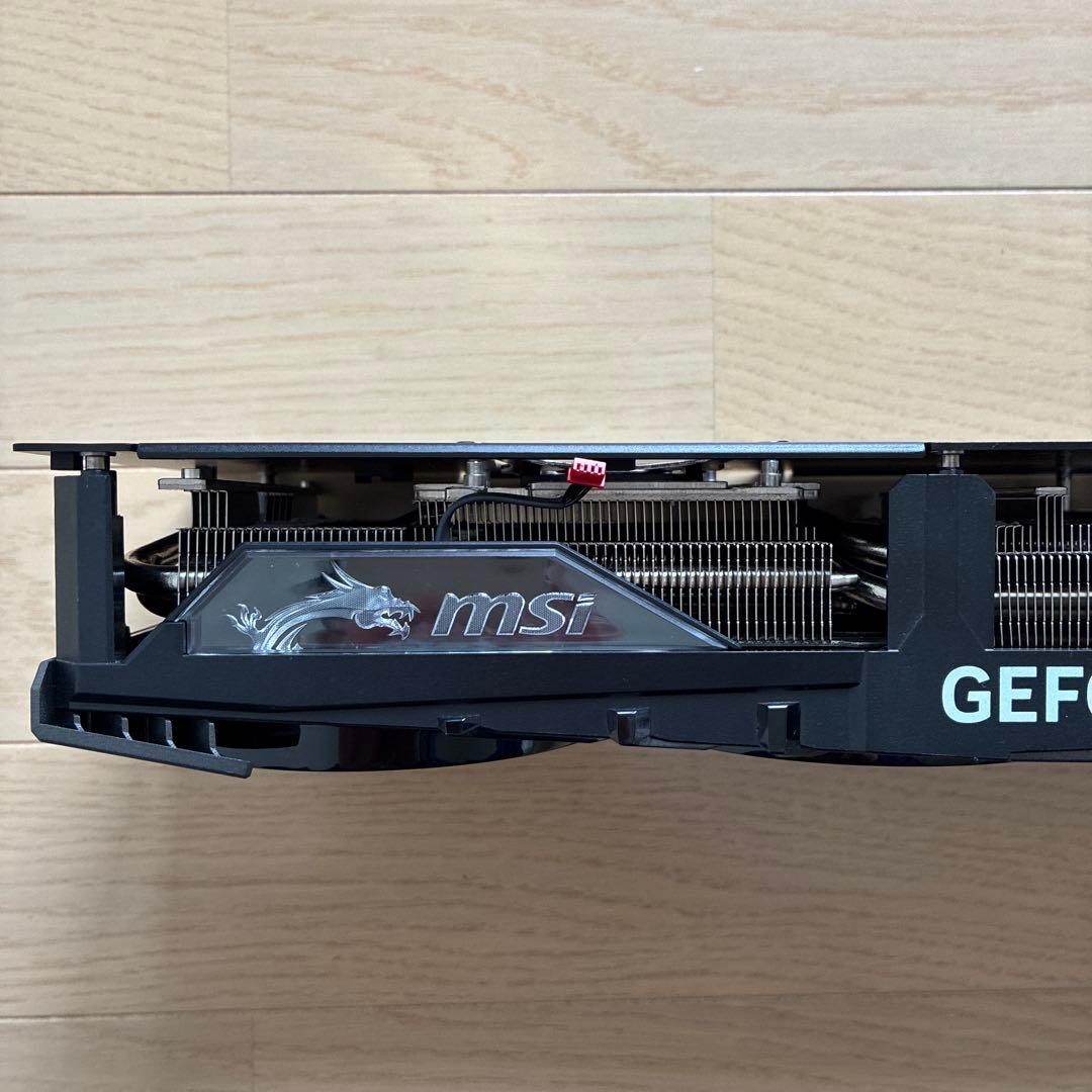 MSI RTX 4090 ヒートシンク　3連　ファン　バックプレート　LED