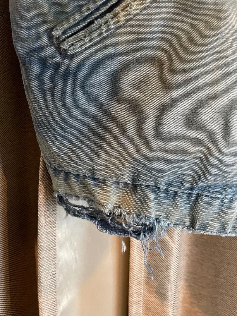 カーハート　デトロイトジャケット　企業ロゴ