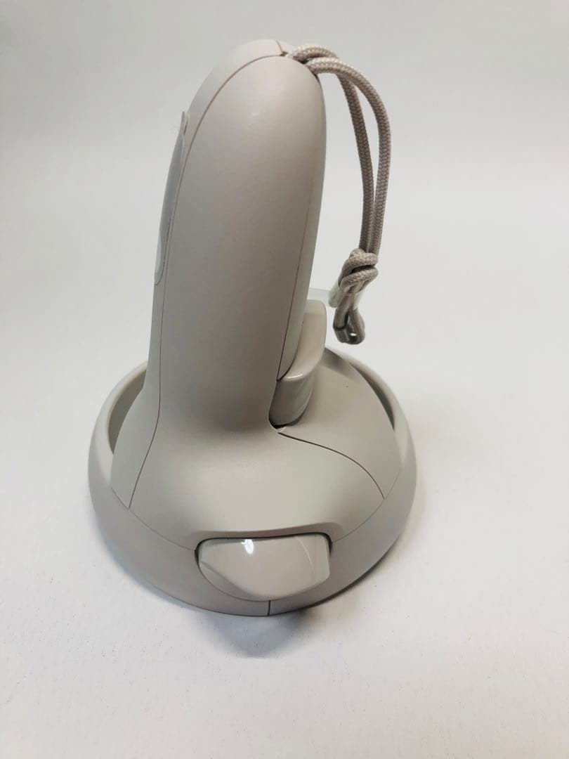 【匿名配送】 Quest 2 128GB VRヘッドセット【中古】