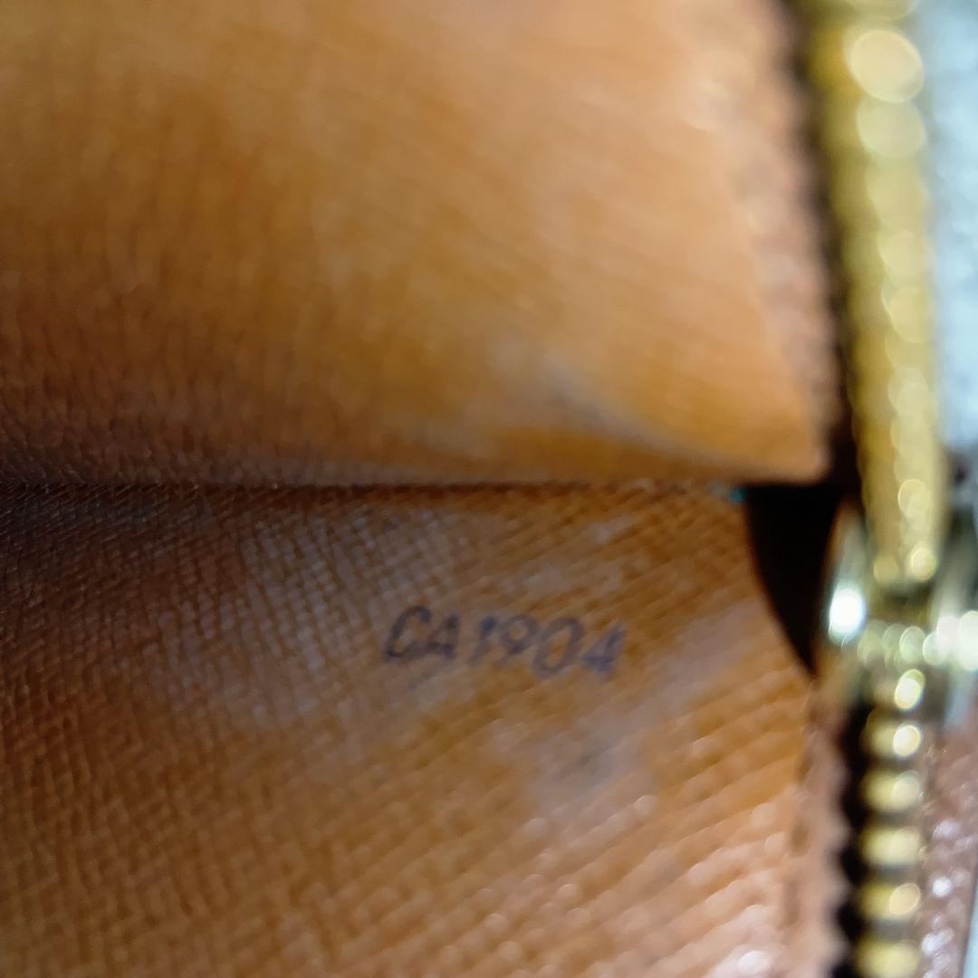 ルイヴィトン モノグラム　 ポルトフォイユ サラ　 長財布