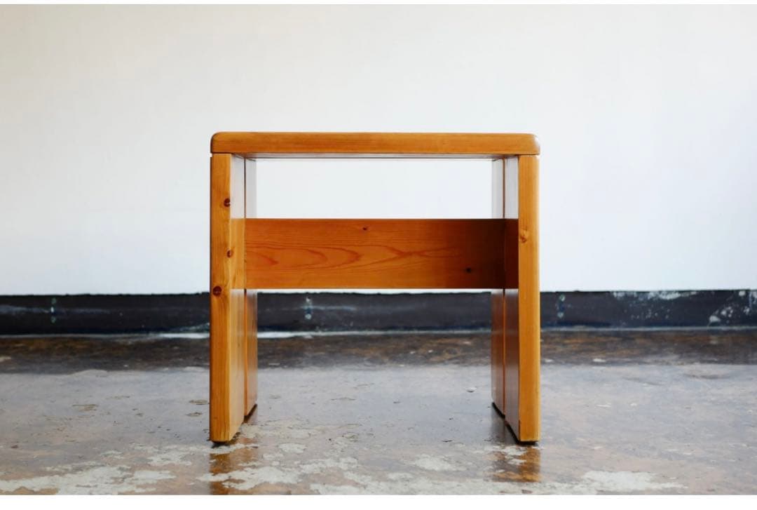 Les arcsレザルクCharlotte Perriandシャルロットペリアン