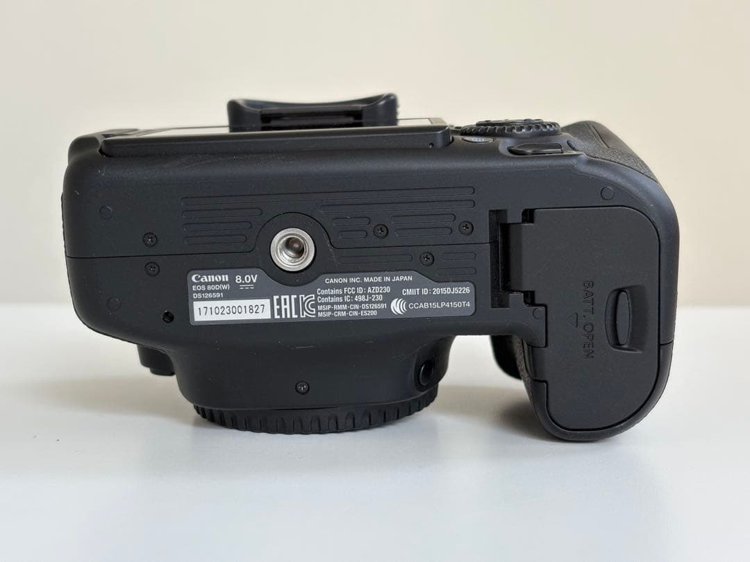 Canon EOS 80D デジタル一眼レフカメラ 本体