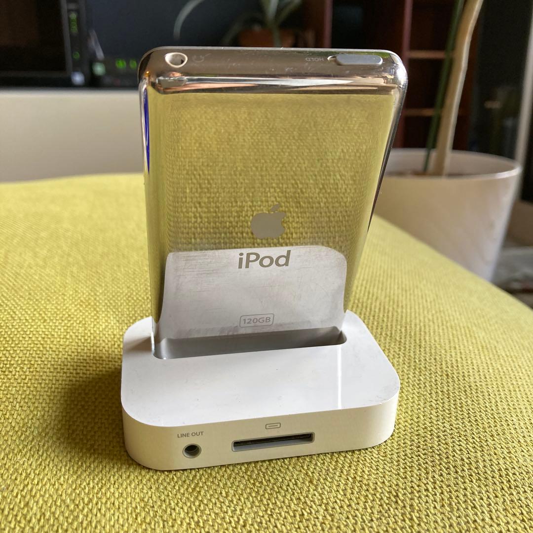 【中古】Apple iPod classic 120GB 箱付　おまけ付