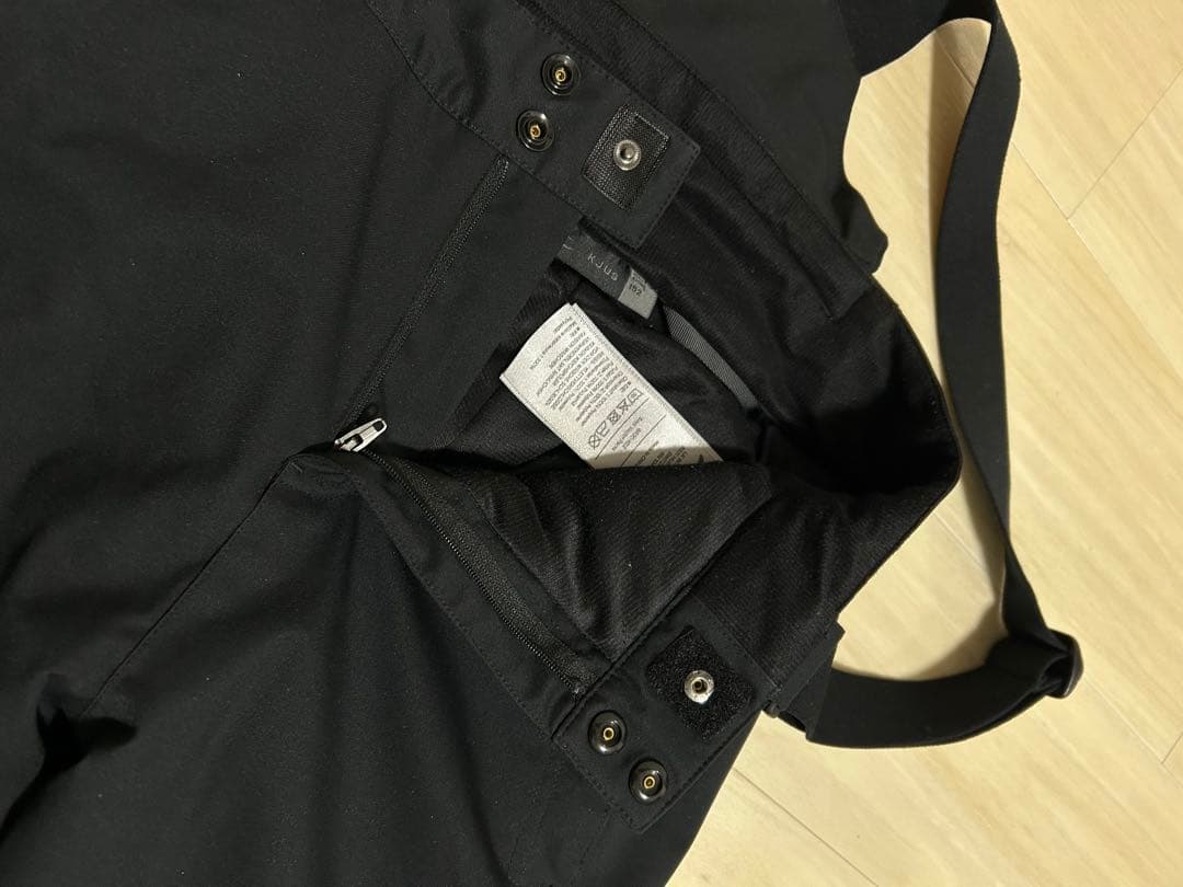 KJUS チュース スキーウェア 上下 150 〜 160cm位