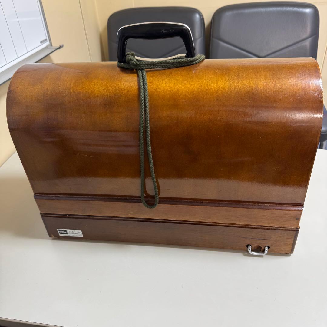 ブラザー ミシン brother HA1-B050 黒 木製ケース アンティーク