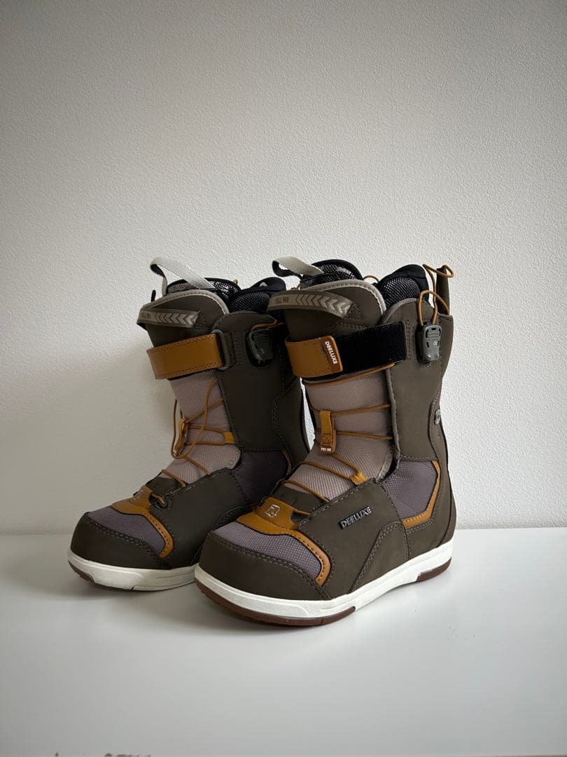 ディーラックス スノーボードブーツ