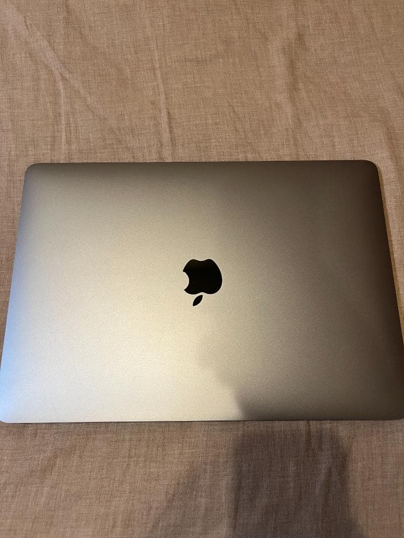 Apple MacBook Pro 13-inch スペースグレー