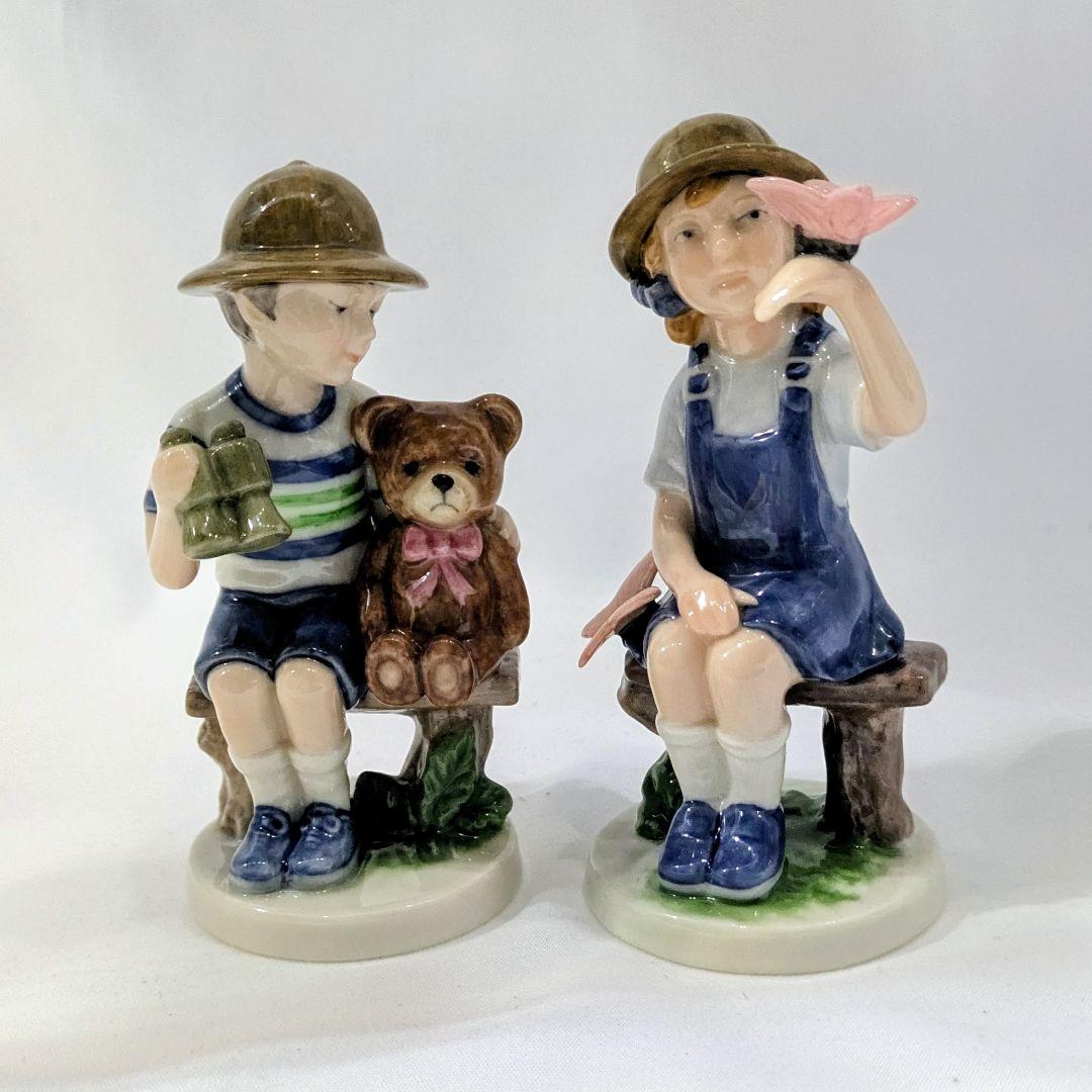 R コペンハーゲン　ミレニアム2004年プレート　フィギュリン2体　プラケット