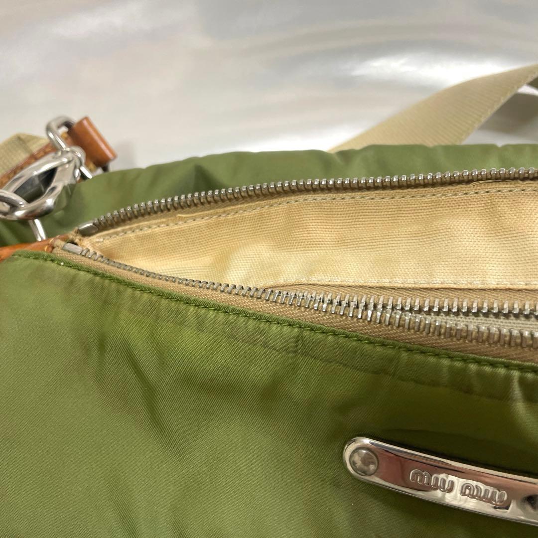 アーカイブ　miu miu ミュウミュウ　レザーナイロン　ショルダーバッグ