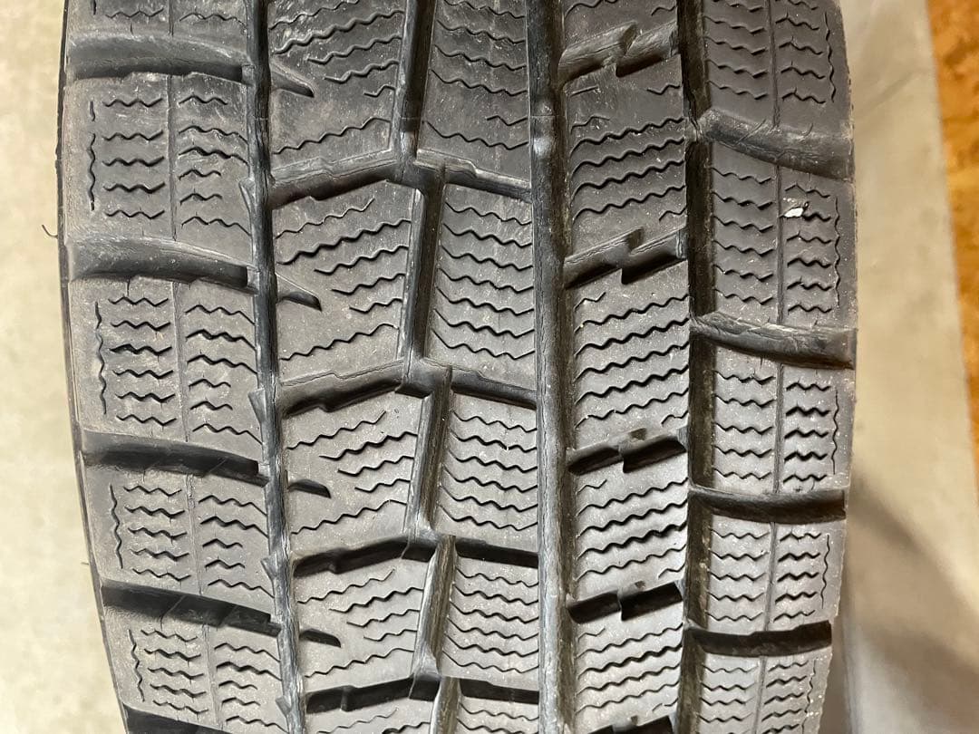 トヨタラクティス純正　タイヤホイールセット　175 60 16