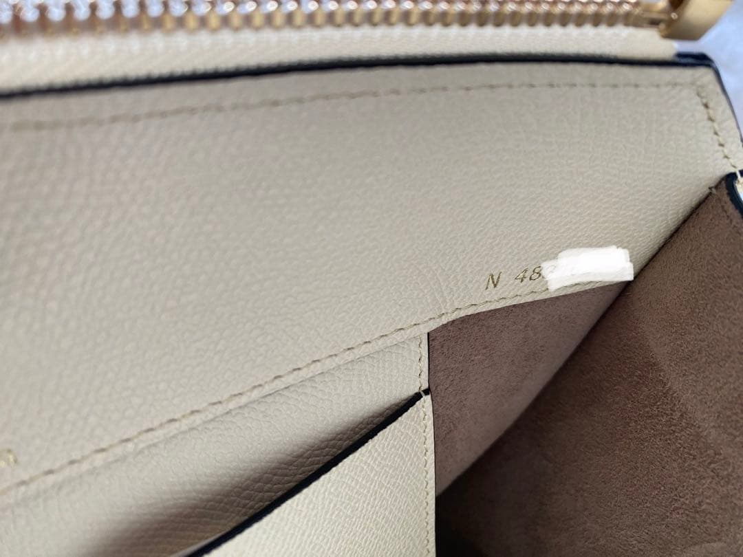 valextra ハンドバッグ　ホワイト　美品