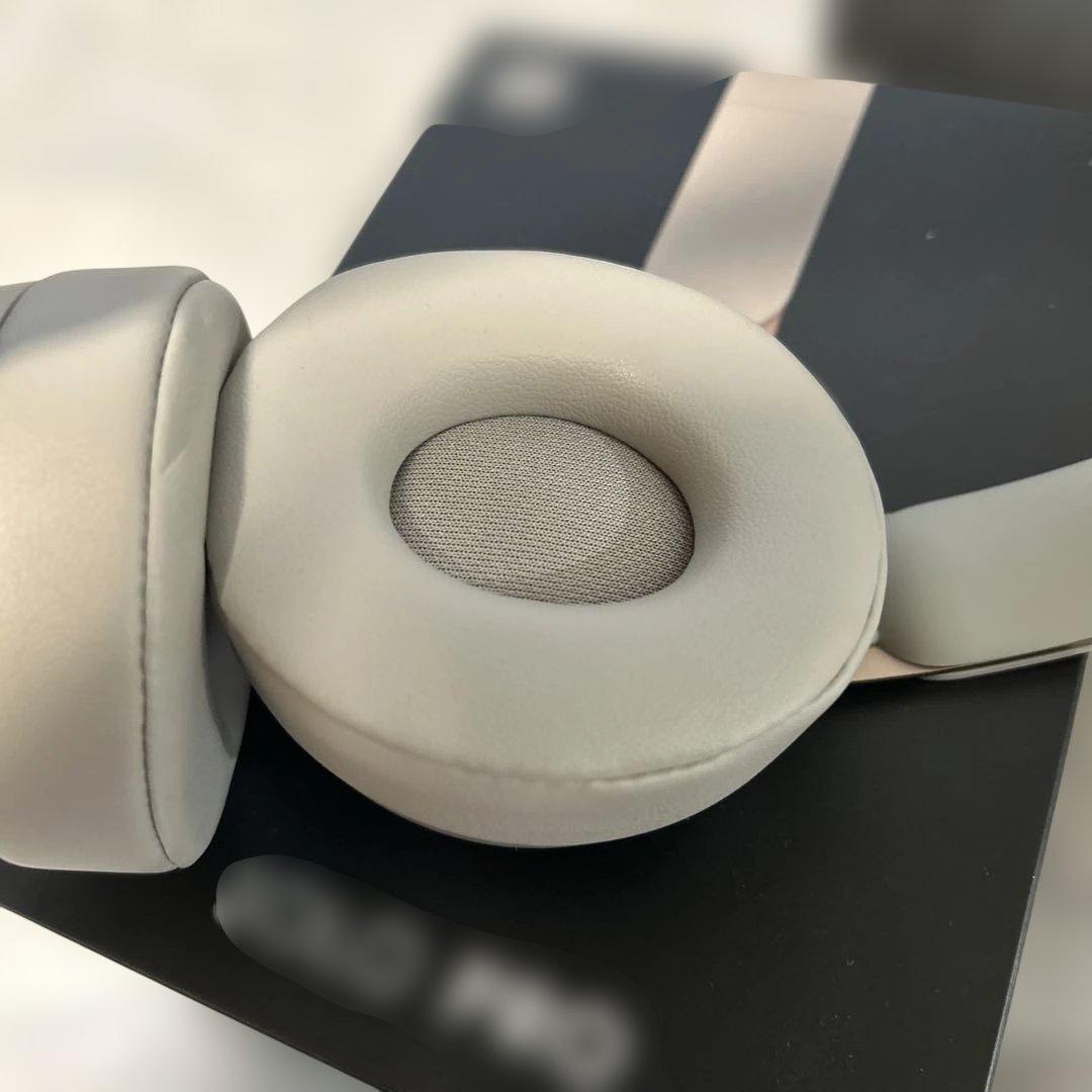 Beats Solo Pro ワイヤレスヘッドホン