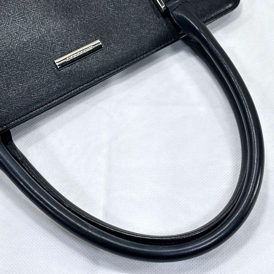 【極美品】バーバリー トートバッグ サフィアーノレザー ノバチェック 手提げ 黒