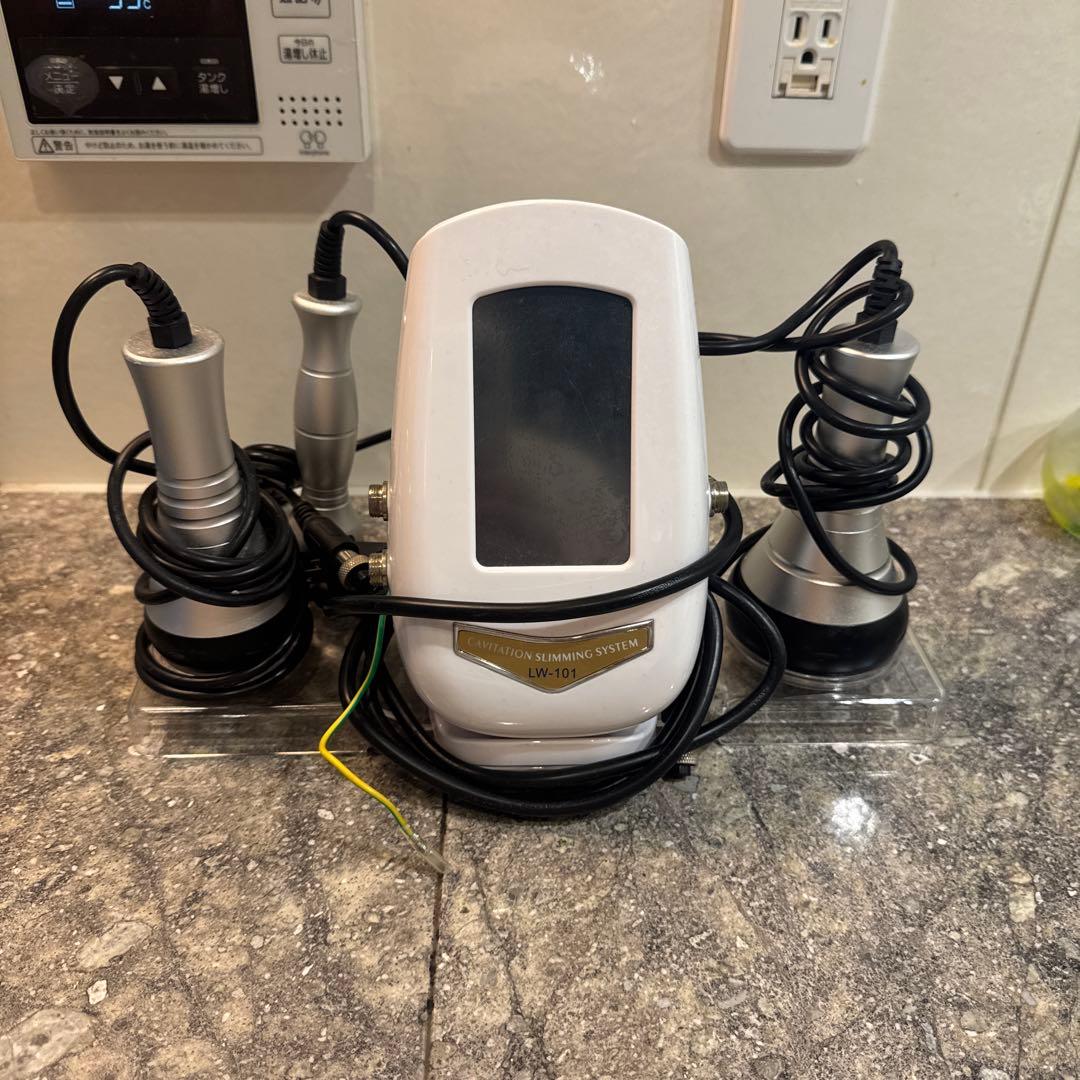 キャビテーション　ラジオ波　エステ