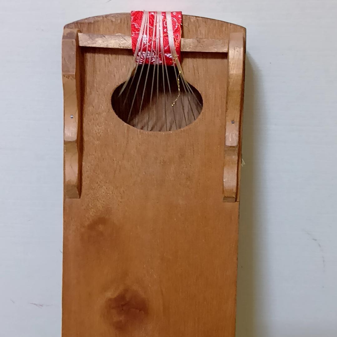 【週末特価】短箏 短琴 ミニ琴 二尺琴 13弦 和楽器 弦楽器 琴柱　60cm