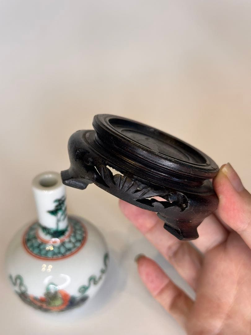 水芙蓉」中国古董 乾隆年製款　五彩瑞獣文小花瓶 賞瓶　茶道具　香道具 清代