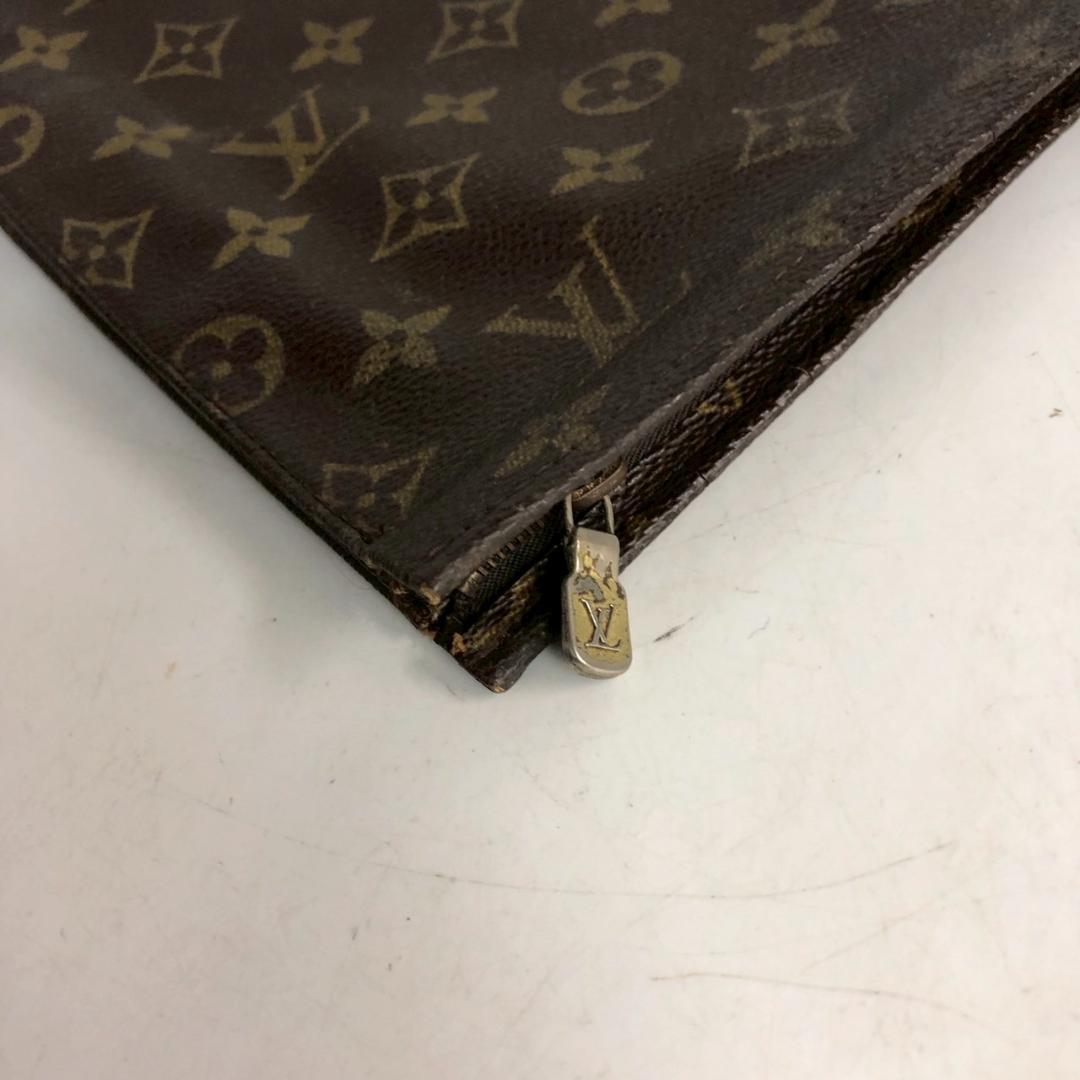 LOUIS VUITTON ルイヴィトン ポッシュトワレ モノグラム クラッチ