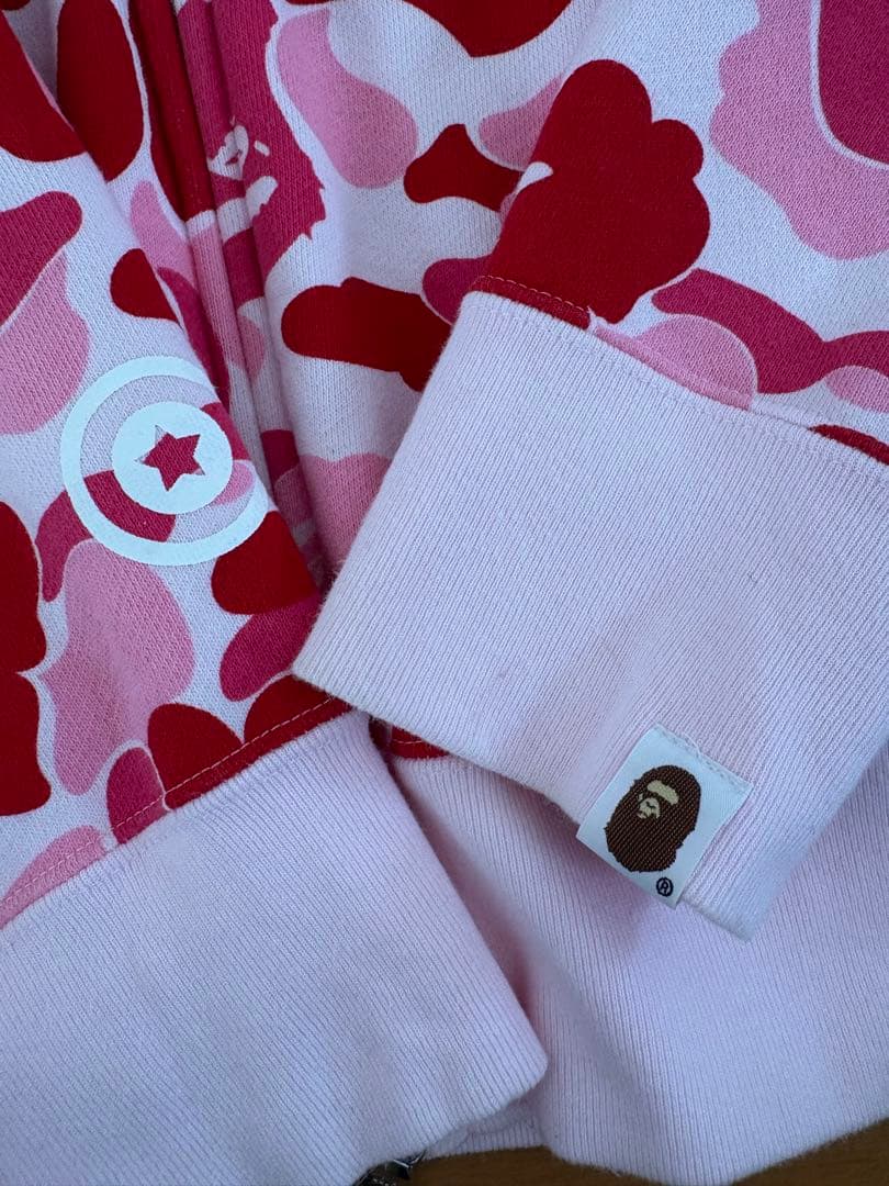 のあ子！A BATHING APE シャークパーカー