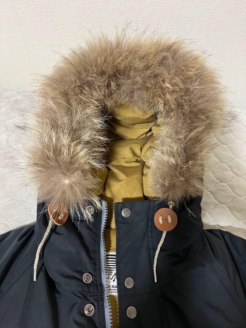 マウントレイニアデザイン　黒　M リアルファー　ハリウッドランチマーケット