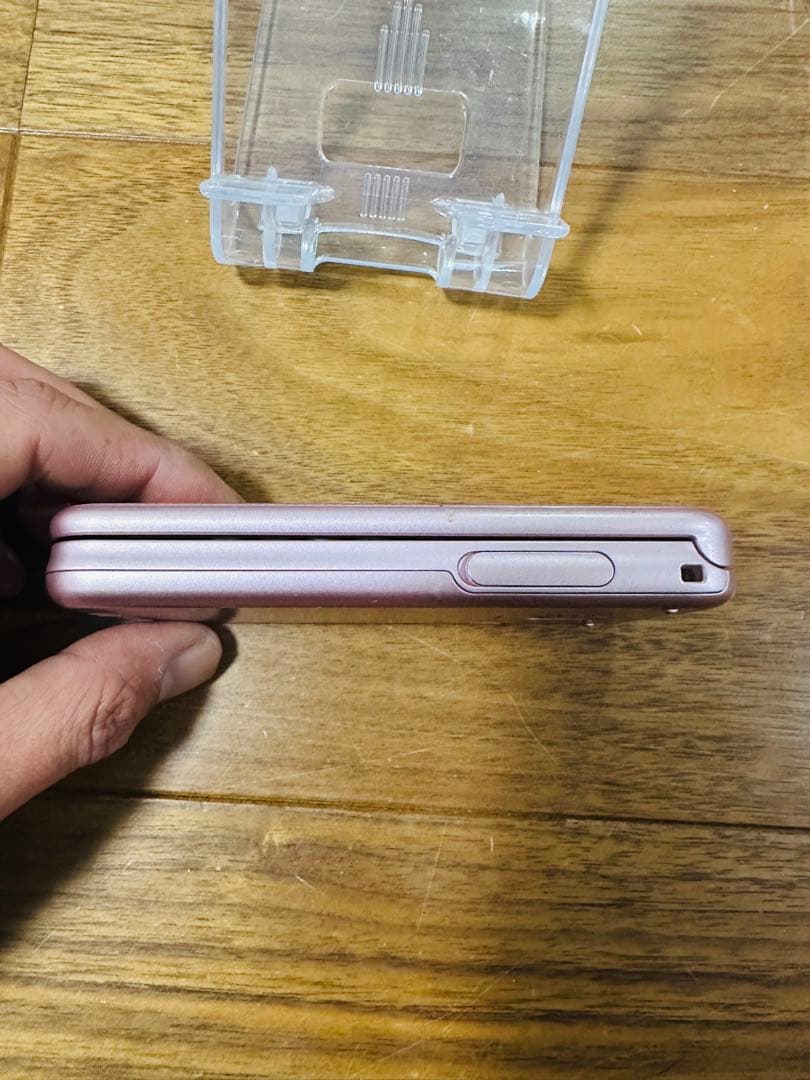 ドコモ らくらくホン F-01M 通電確認済 初期化済