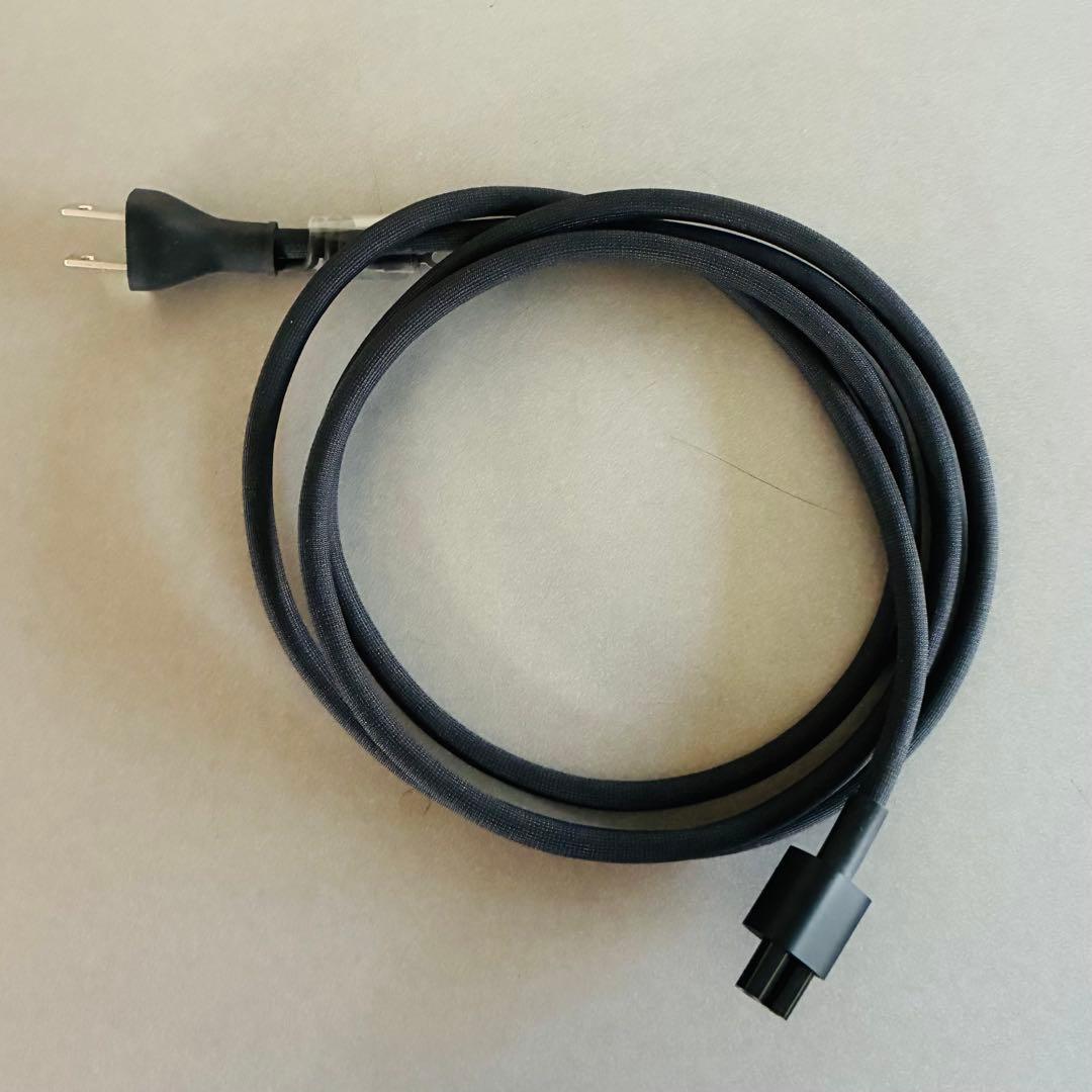 Apple Mac Studio M1 Max 64GBメモリ、1TB SSD