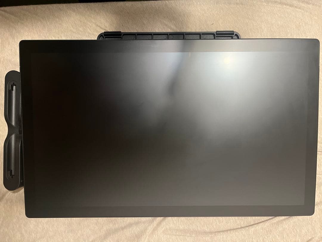 液タブ・ペンタブ Wacom Cintiq Pro 22