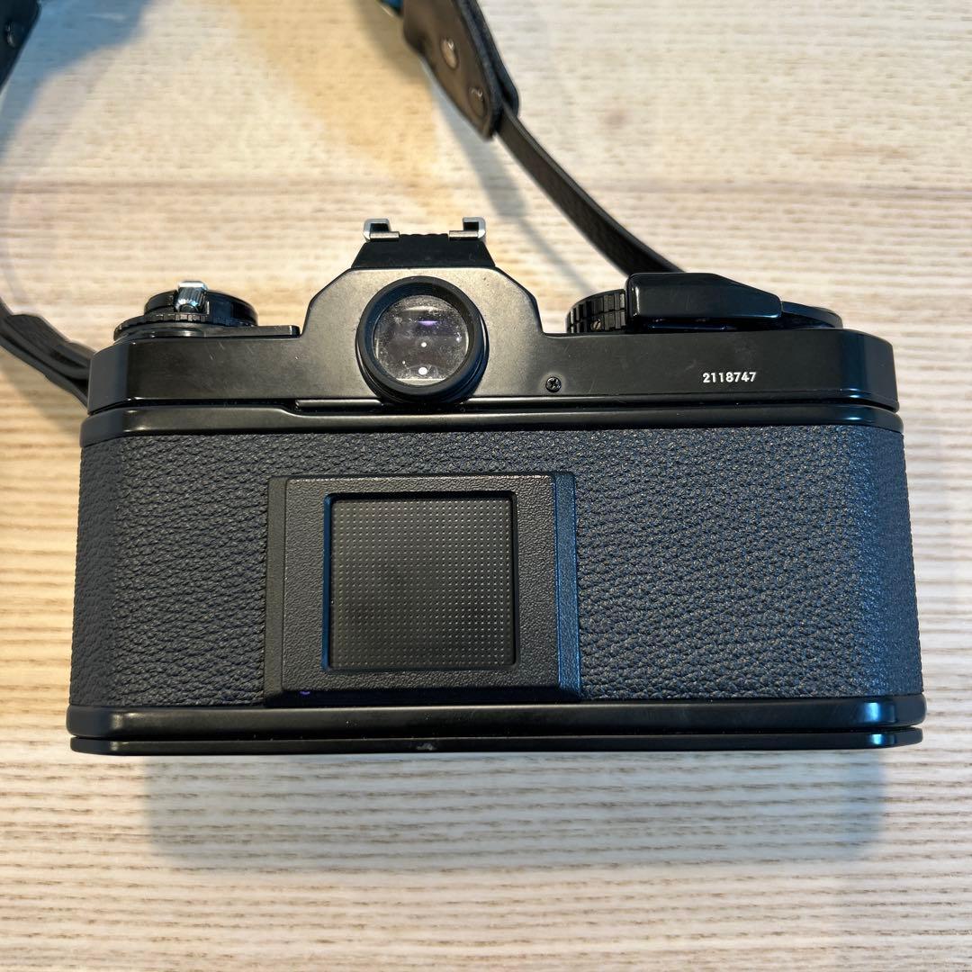 Nikon FE2 説明書、レザーケース、ストラップセット